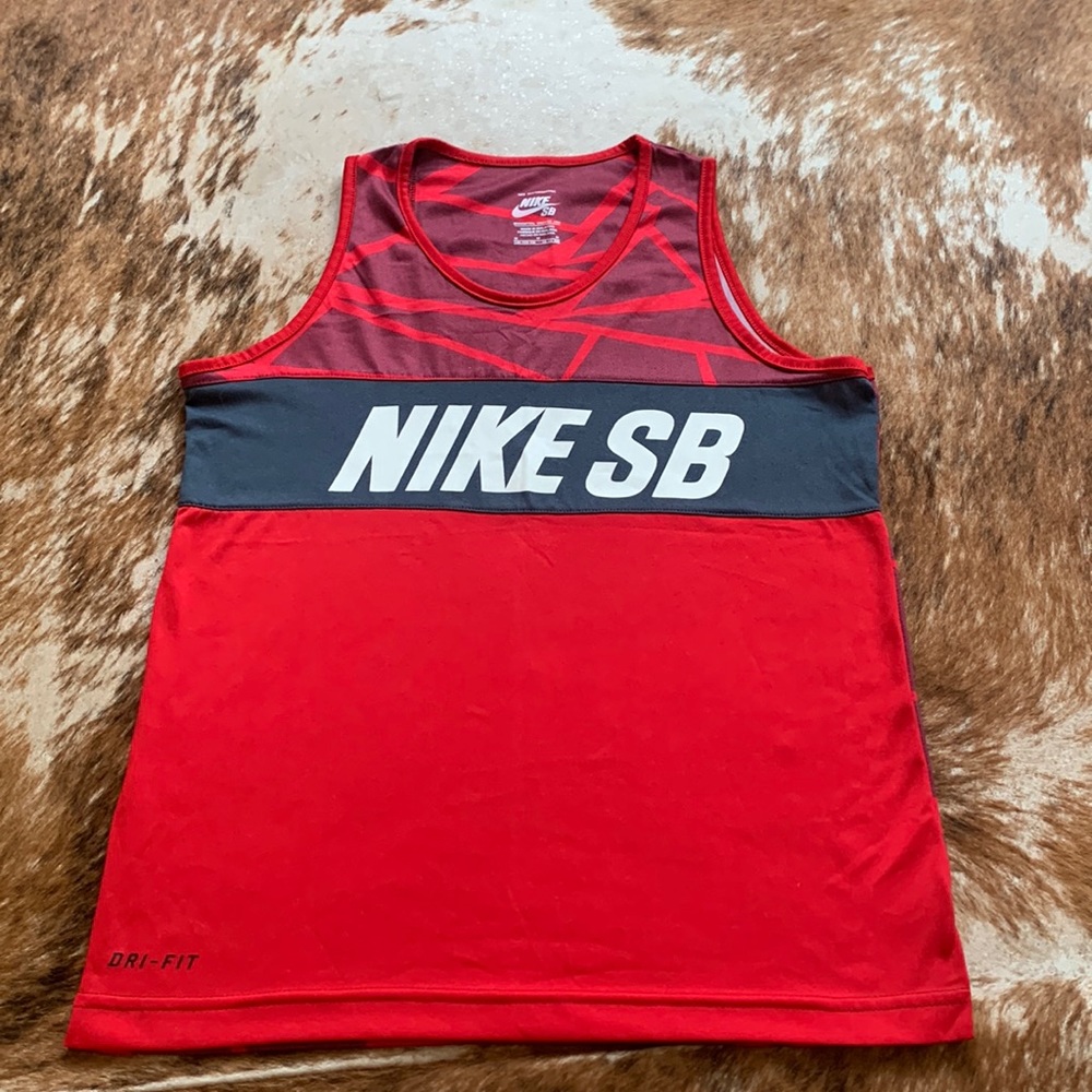 Boys jersey, size M, Nike, very good condition